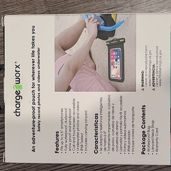 Charge Worx Waterproof Bag for Smartphones - Picture 2 of 2